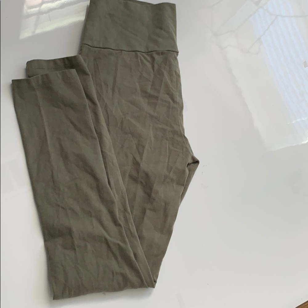 Leggings Size Large